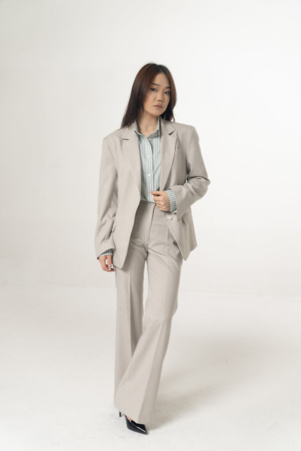Boyfriend Blazer and A shaped leg