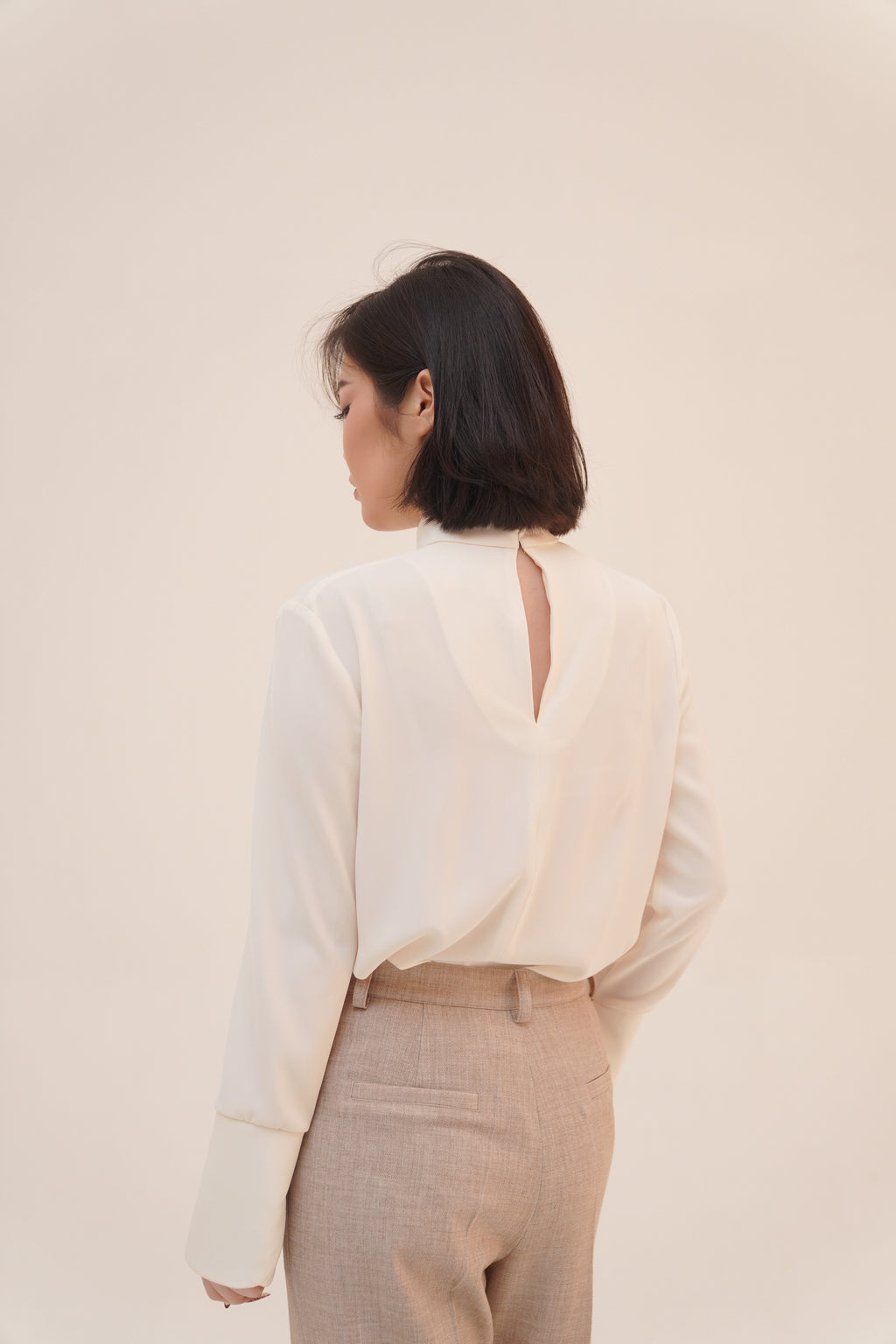 Монгол загвартай цамц-1